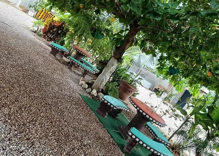 Lodge Cabinas Almendros